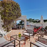 Vila Casa Flores By Portucasa Montinhos da Luz