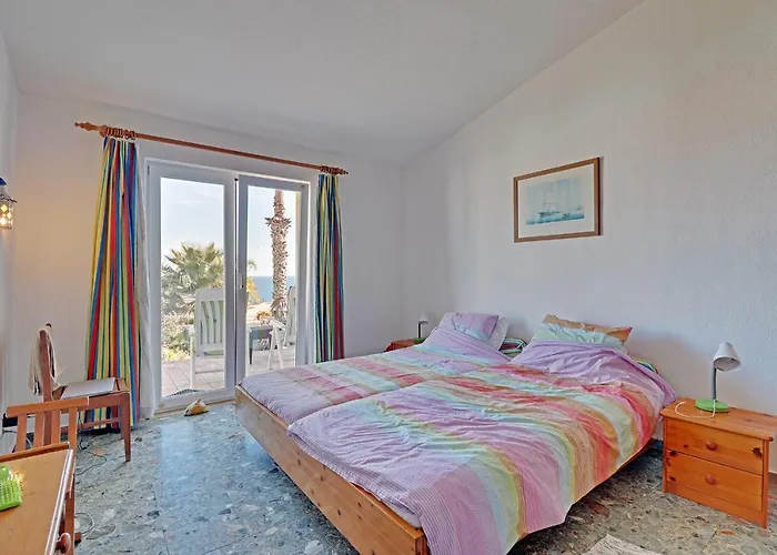 Casa Flores By Portucasa Villa Montinhos da Luz